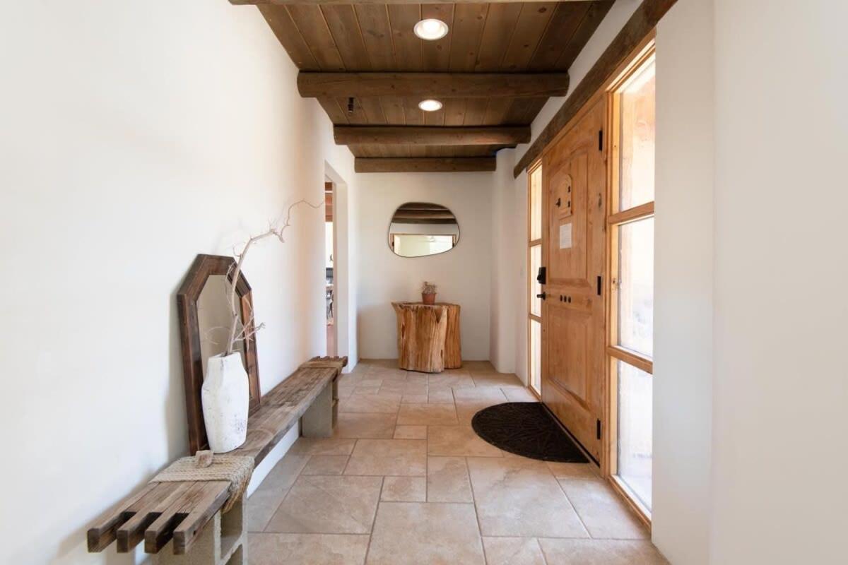 Renovated Lodge - Room 2 With Pool Access Joshua Tree Buitenkant foto
