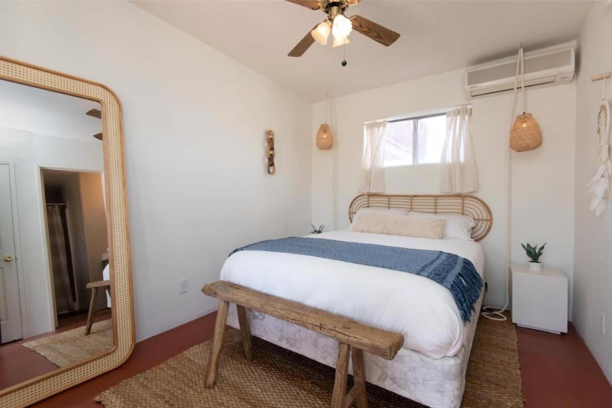 Renovated Lodge - Room 2 With Pool Access Joshua Tree Buitenkant foto